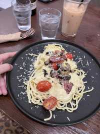Short escape, cafe hunting at Randevu Coffee