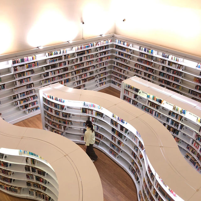 Library Ochard Singapore มันกู๊ดมาก🇸🇬