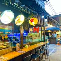 ตลาดปลา บางแสน