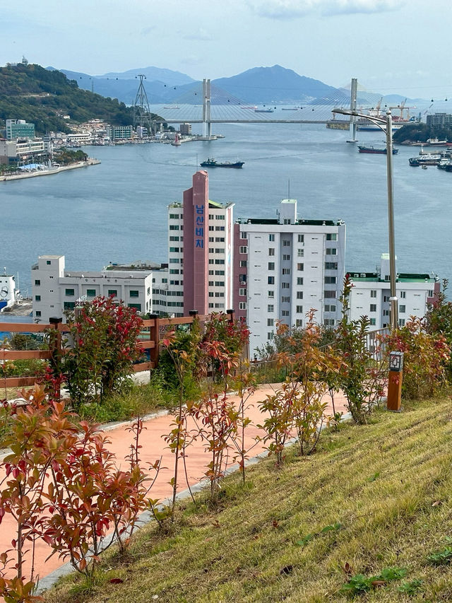 바다를 한 눈에 담을 수 있는 공원