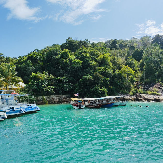 Sun, Sea, and Snorkeling: My Unforgettable Redang Island Getaway!