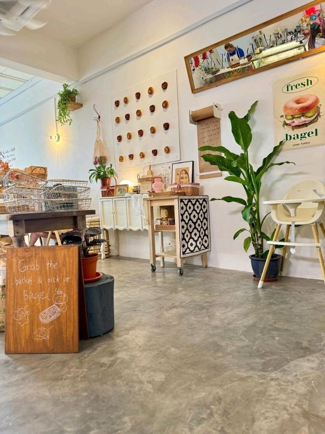 My Favorite Café for Bagel Lovers