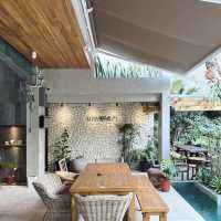 Umanari Cafe & Resto