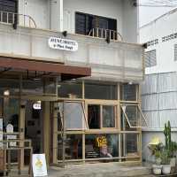 Jeune Hostel Chiang Mai : เชิญญ์ โฮสเทลล์