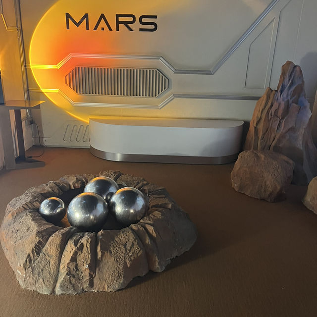 Teleport to Mars at Mars Cafe