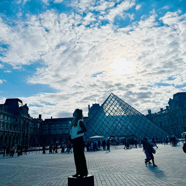 Lost in Paris ☺️ Autumn Beauty 🤍