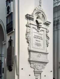 If you love Chopin, you’d wanna come here to pay tribute to his…heart🫀