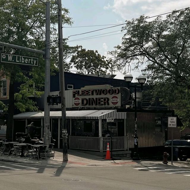 Fleetwood Diner