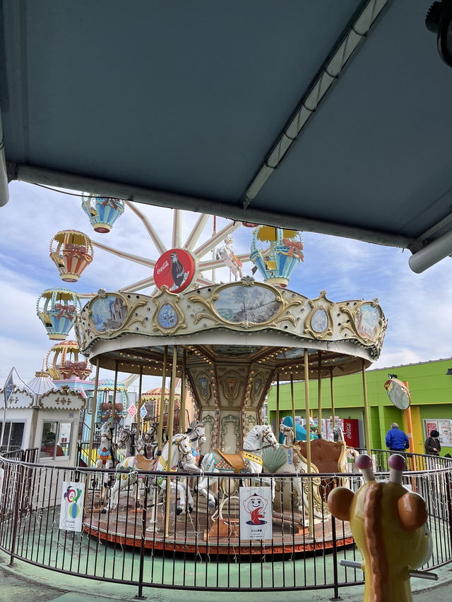 【藤岡市🇯🇵】観覧車やメリーゴーランドがあるパーキング🎡