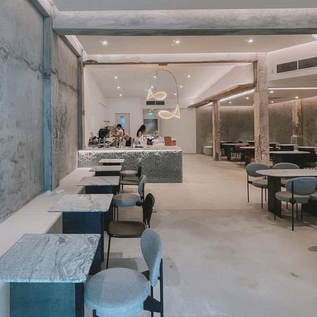 Luna Cafe Singapore