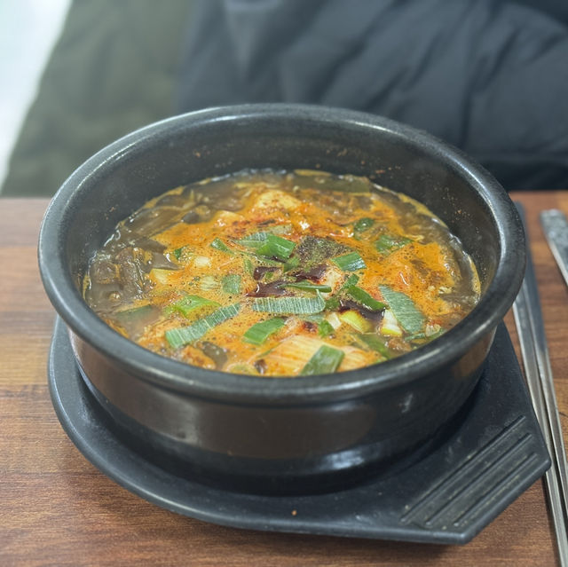각종 방송 프로그램에 소개되었던 충주 해장국 맛집 - 운정식당