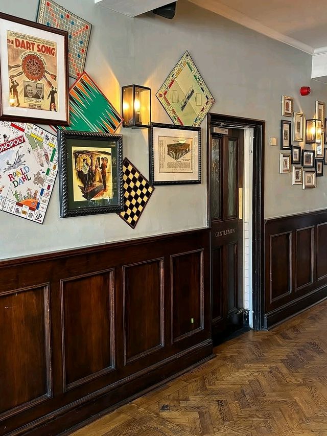 The Bell & Crown