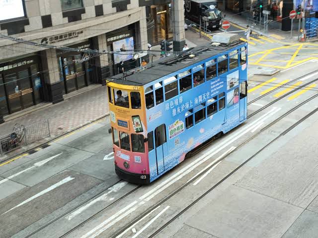  Hong Kong’s Tramway (Ding Ding)