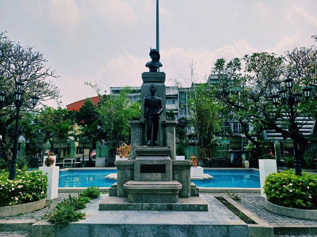 泰國曼谷市中心湄南河畔著名藝術中心建築花園景點：Pohchang Academy of Arts，適合拍照📸打卡