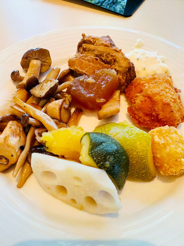 A Stylish Stay at Hotel The Manhattan, Makuhari