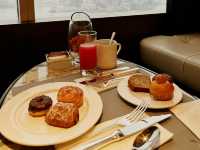 Elevated Luxury at Conrad Hong Kong