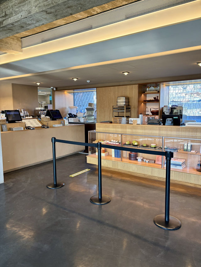 【韓国ソウル・三清洞】北村韓屋村の伝統的な雰囲気を楽しめる「o'sulloc TEA HOUSE 北村店」