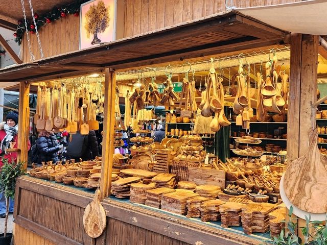 ベルン：スイスの歴史と美しい自然が融合する街