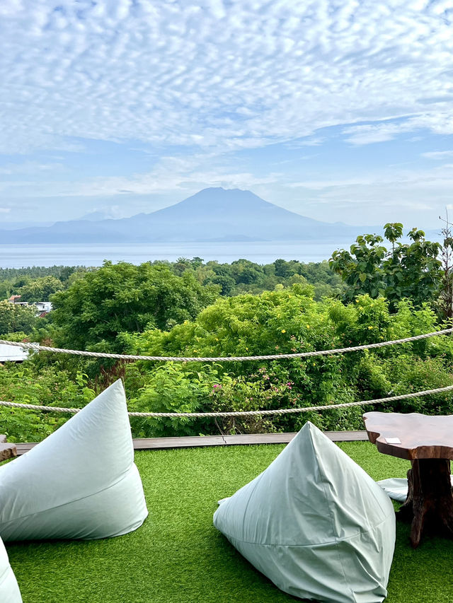 Mambo Hill Resort , เกาะ Nusa Penida, บาหลี