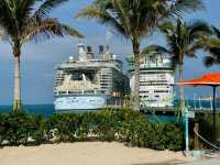 "Ultimate Paradise: Experience Perfect Day at CocoCay with Royal Caribbean"