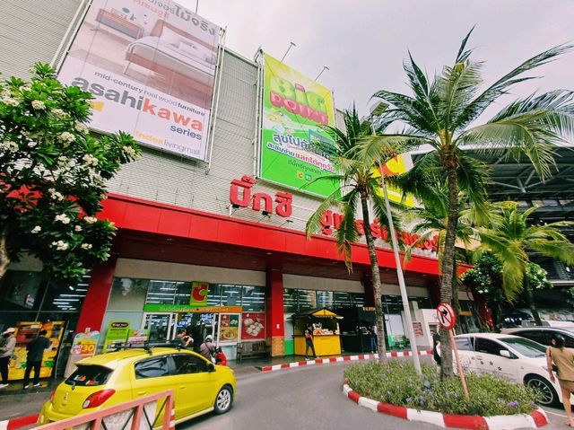 泰國曼谷市中心素坤逸路商場商圈一日遊行程，購買特產好去處，素坤逸大街繁華大道，適合打卡拍照📸