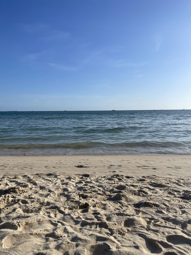 The most popular beach in Hainan