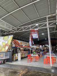 ศูนย์อาหารตลาดมารวย หทัยราษฎร์ 54
