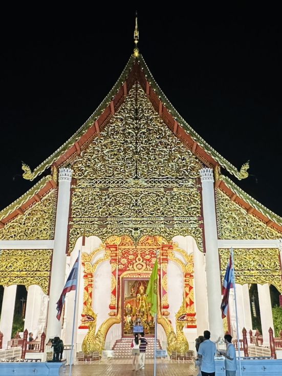 Important temple in Chiangmai at night