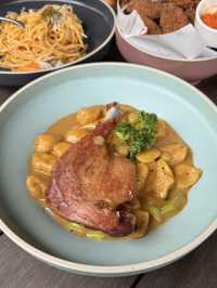 Hainanese Western Café with Nearly 50 Years of History