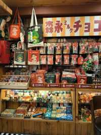 This Taipei Café Feels Like a Retro Toy Store