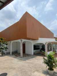 R HOUSE คาเฟ่ย่านสายไหม ลำลูกกา