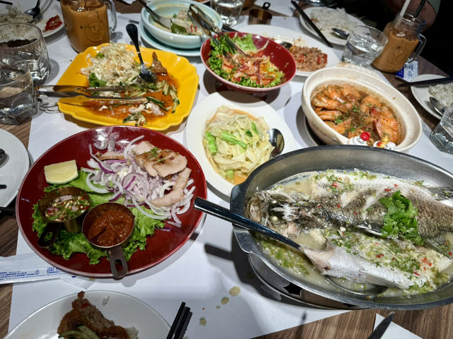 夢時代藍鯨館B1（瓦城）非吃不可的美食餐廳
