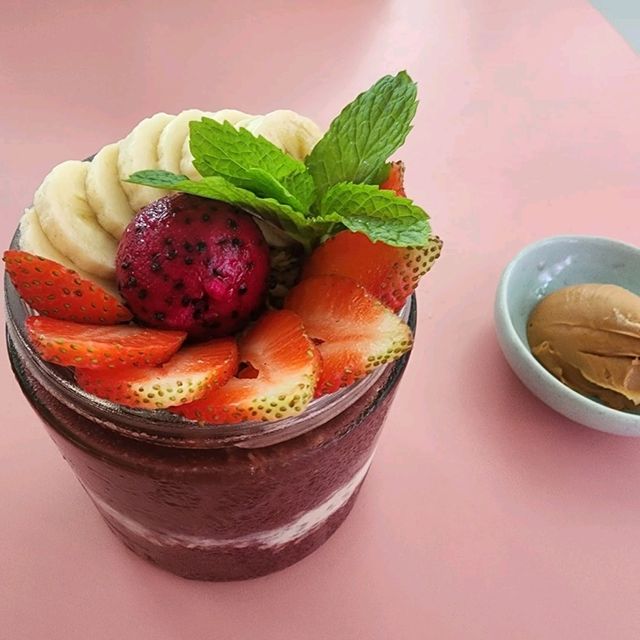 Fun place for breakfast and brunch