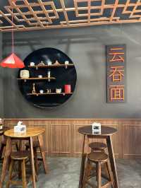 “บ้านเกี๊ยว” ก๋วยเตี๋ยวฮ่องกงร้านดังเมืองชลบุรี 