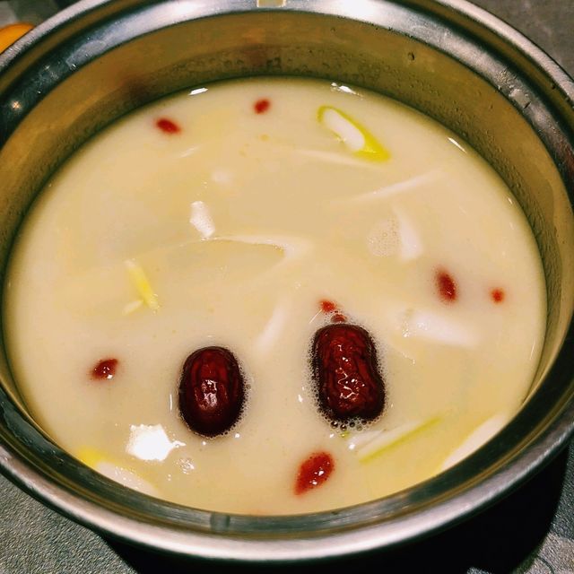 Paradise Hotpot: Personalized Hotpot Dining in Singapore