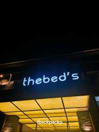 โรงแรมคุ้มค่า ที่ศรีมหาโพธิ The Bed's 304 🛌🏡