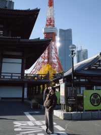 Tokyo Tower หอคอยสีแดงสุดคลาสสิค