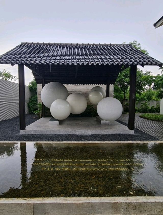 Ayatana cafe คาเฟ่บางแสน Tropical style