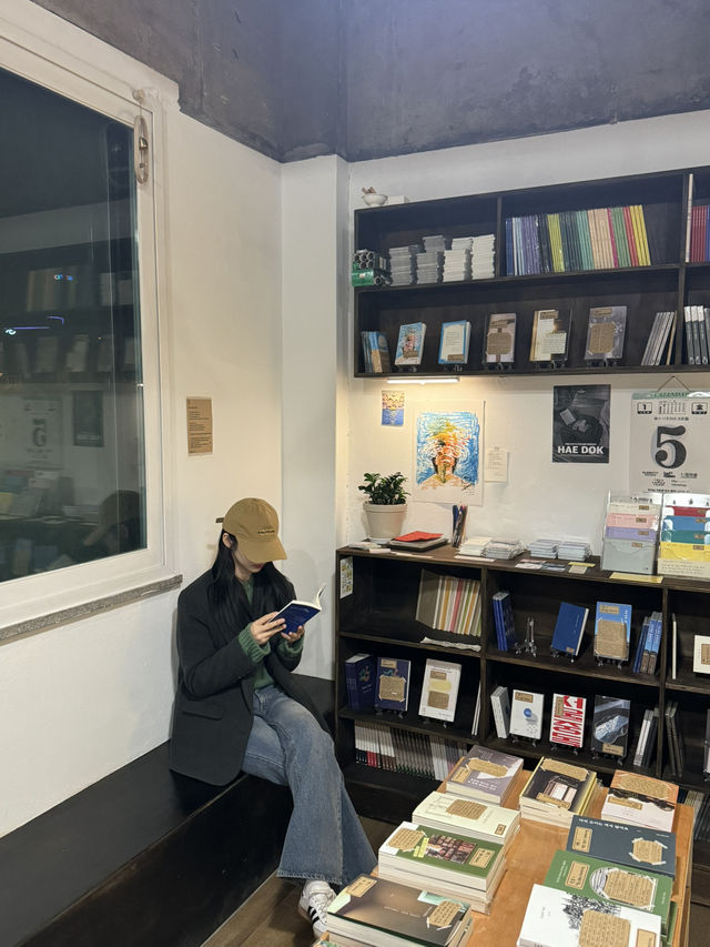 청주 성안길 감성 카페 5곳을 소개합니다! ☕️📚