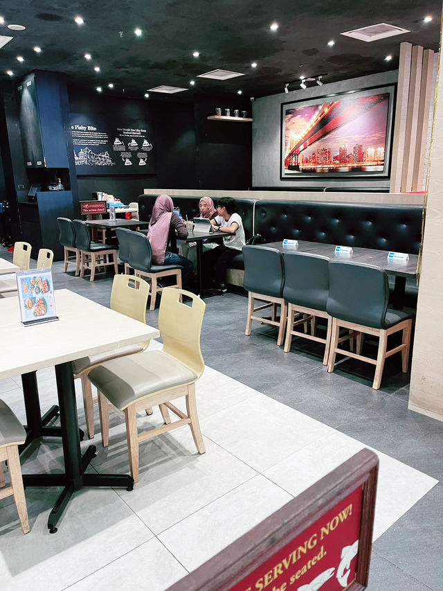 “Feast on Flavour: Fish Manhattan at Vivacity Megamall”
