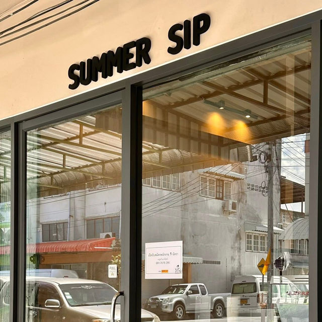 SUMMER SIP คาเฟ่เปิดใหม่ ระยอง