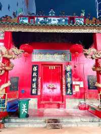 Day 1 KL City Walk – Spiritual Pause at Guan Di Temple, Chinatown 