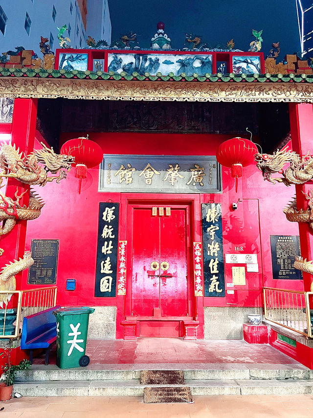 Day 1 KL City Walk – Spiritual Pause at Guan Di Temple, Chinatown 