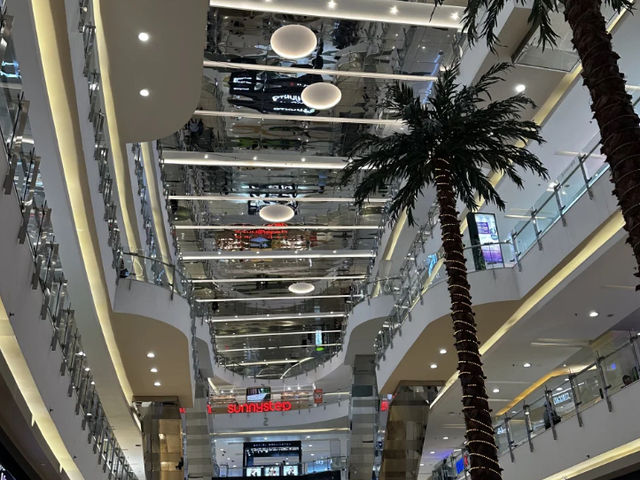 Exploring Central Park Jakarta — My Ultimate Urban Hangout Spot! 🛍️🌆🍽️