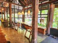 ร้านผาม Paam ร้านที่มีความเป็นพื้นถิ่นผสมสมัยใหม่