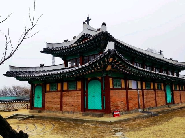 강화도, 고요한 시간을 걷다 – 성공회 강화성당