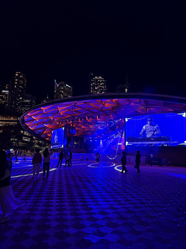 🇦🇺 VIVID Light Show in Sydney