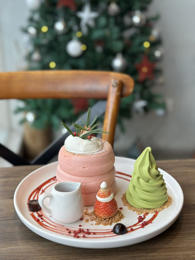 Fluffy goodness in a stylish cafe