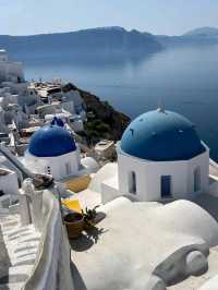⛪ Europe 🌍 Chasing Blue Domes: Santorini’s Famous Churches on a Budget 🇬🇷💙