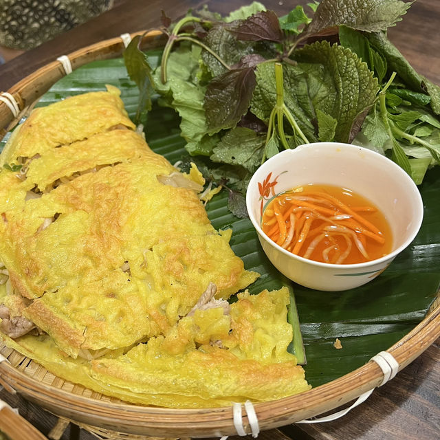 호치민 골목 속 소문난 맛집을 소개합니다! Bep me in